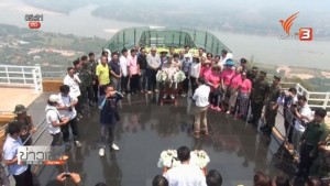 First glass skywalk on cliff by Mekong River opens at Wat Pa Tak Sua